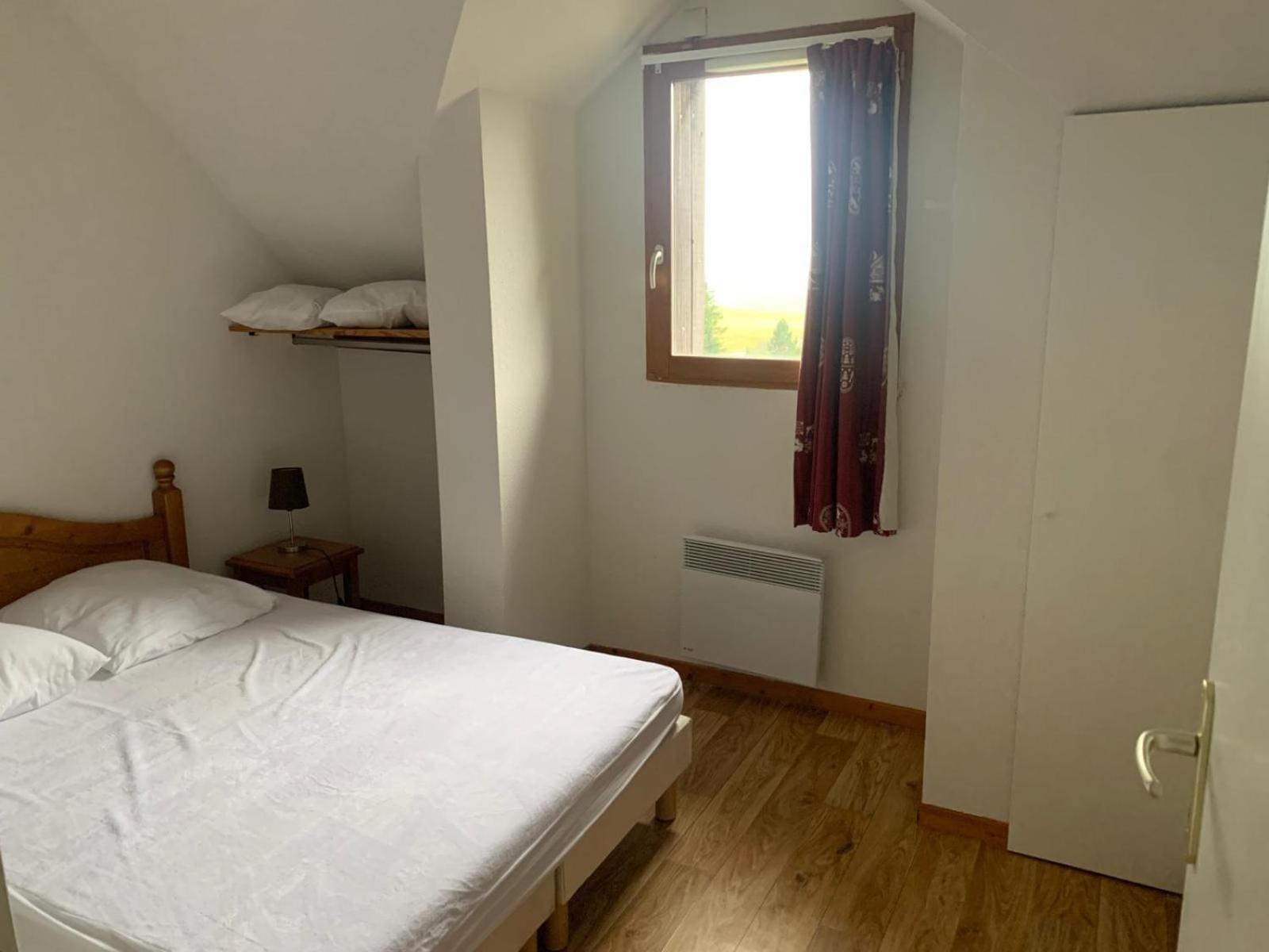 Appartement Dans Residence Bois De La Reine, Besse Et Saint Anastaise Kültér fotó